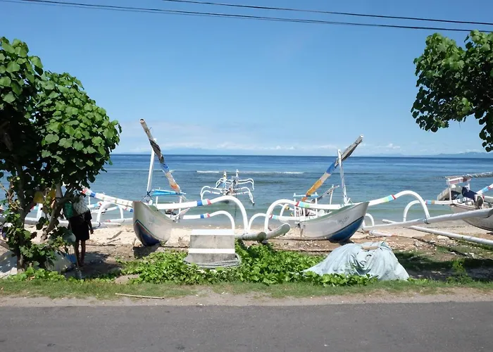 Adara Huts 3* Batununggul