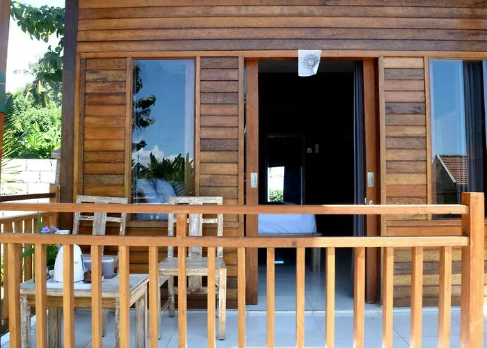 Adara Huts